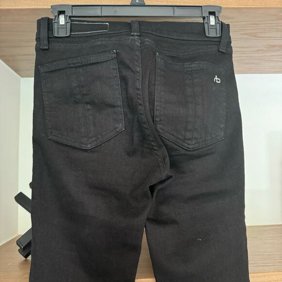 Rag & Bone 10 Inch Capris in Black - Picture 6 of 7